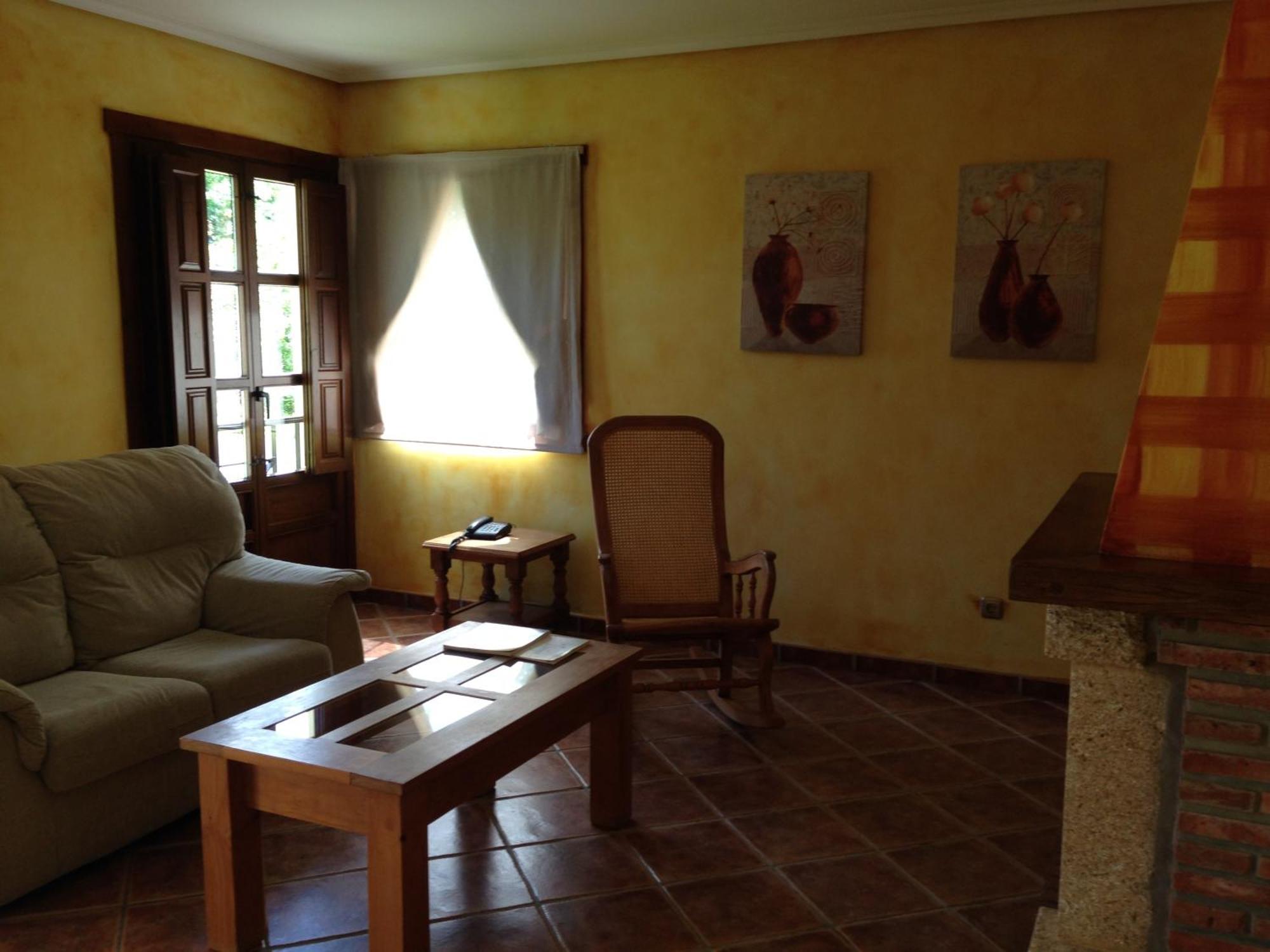 Hotel Rural La Lluriga La Galguera Szoba fotó